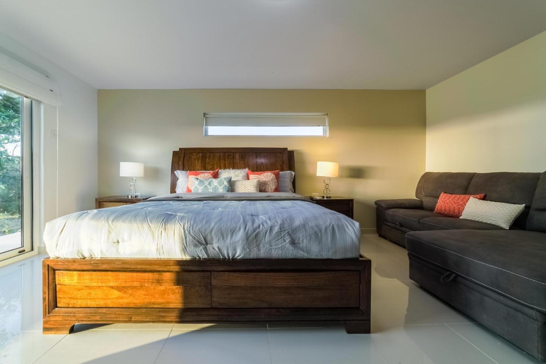 Koyari Modern Condos 9BR 7BA Sleeps 26 w/ Pool&Roof Deck Palm Beach Exterior foto